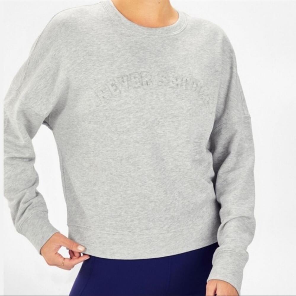 Fabletics “Never Settle” Sweatshirt Gray XL